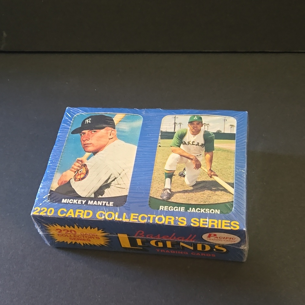 NEW 1989 PACIFIC TRADING CARDS 220 CARD COLLECTORs SERIES SEALED SET MANTLE